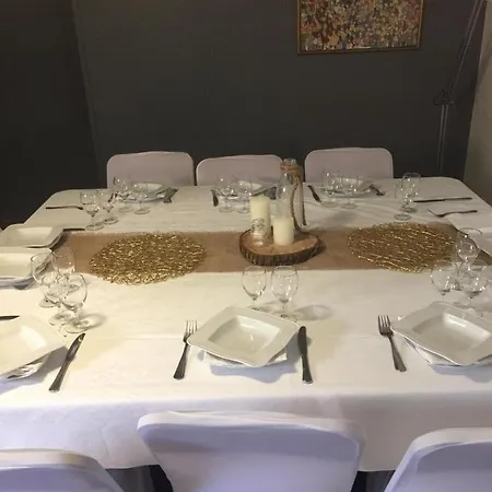 Le Relais De Pierre Frühstückspension Arpajon